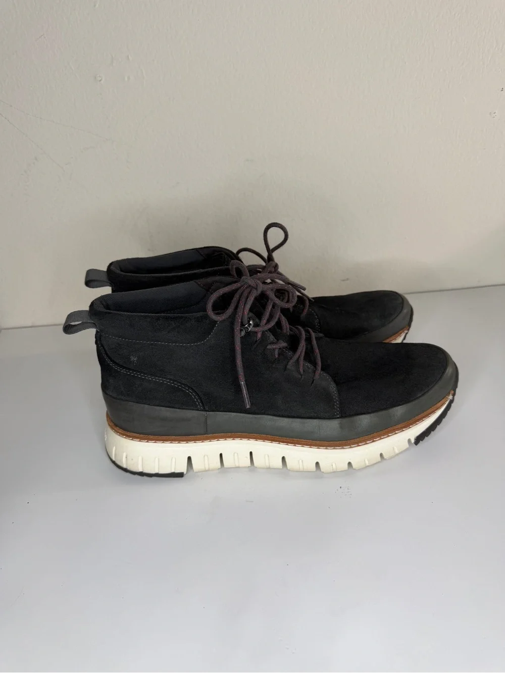 Cole Haan Zerogrand Rugged Men's Size 11M Chukka Boots Black Suede C28460